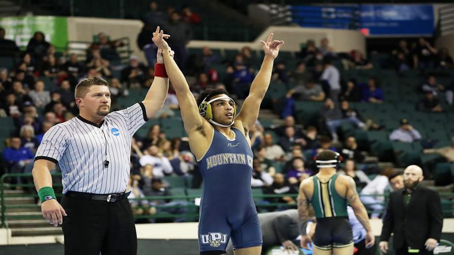 Chris+Eddins+won+his+second+national+championship+in+149-pound+class+March+9+in+Cleveland.